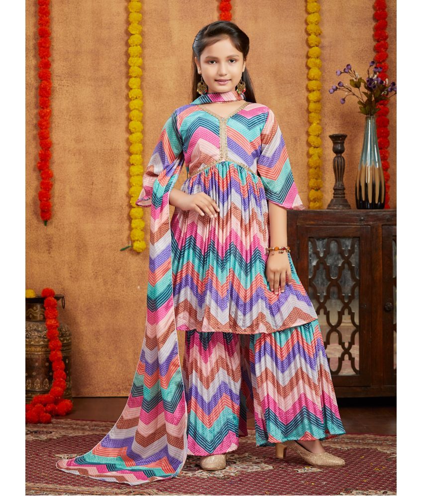     			Aarika Girls Silk Kurta and Sharara Set ( Pack of 1 , Pink )