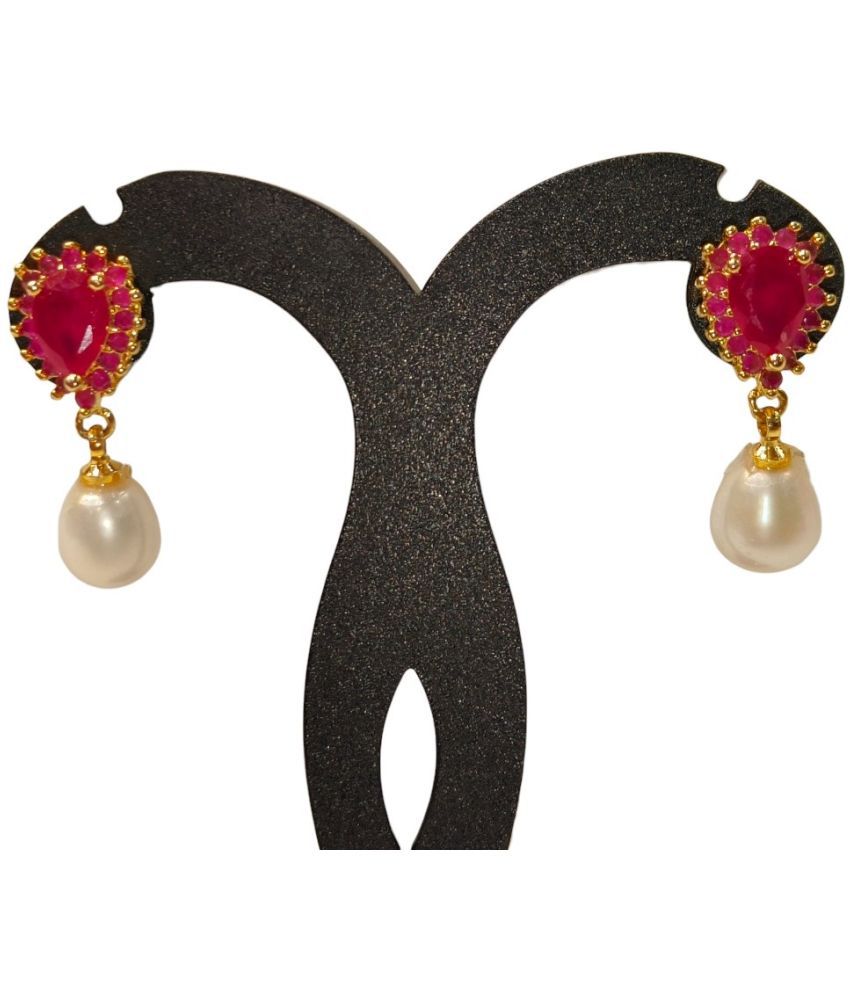     			Mannatraj Pearls & Jewellers Red Danglers Earrings ( Pack of 1 )