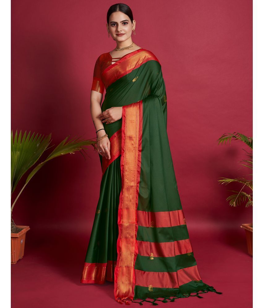     			Satrani Cotton Silk Woven Saree With Blouse Piece - Green ( Pack of 1 )