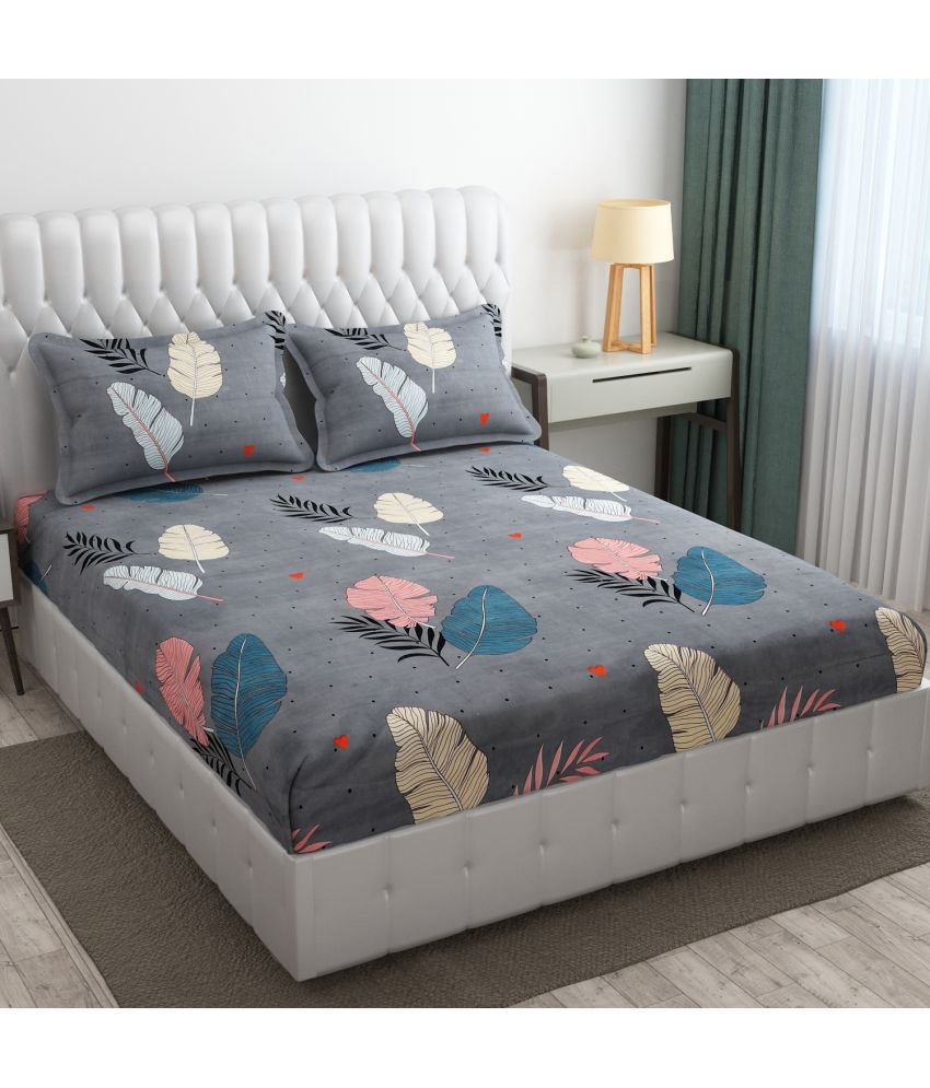     			SHOMES Cotton Floral Fitted 1 Bedsheet with 2 Pillow Covers ( Double Bed ) - Dark Grey