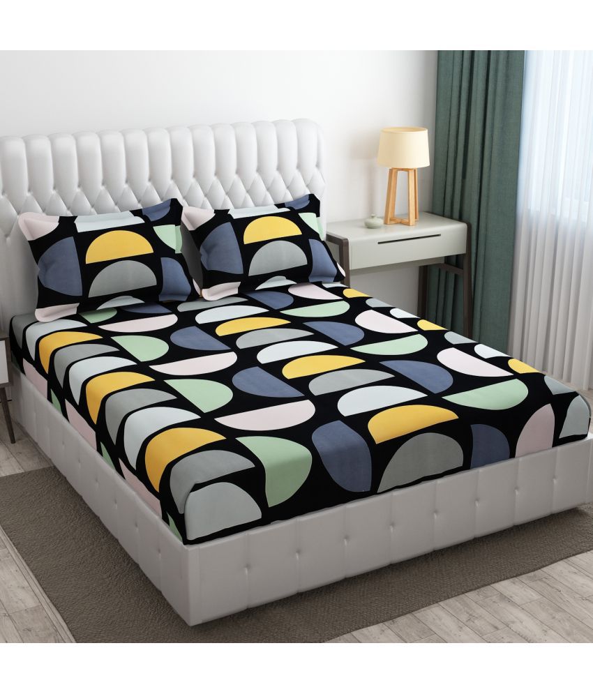     			SHOMES Cotton Geometric Fitted 1 Bedsheet with 2 Pillow Covers ( Double Bed ) - Black