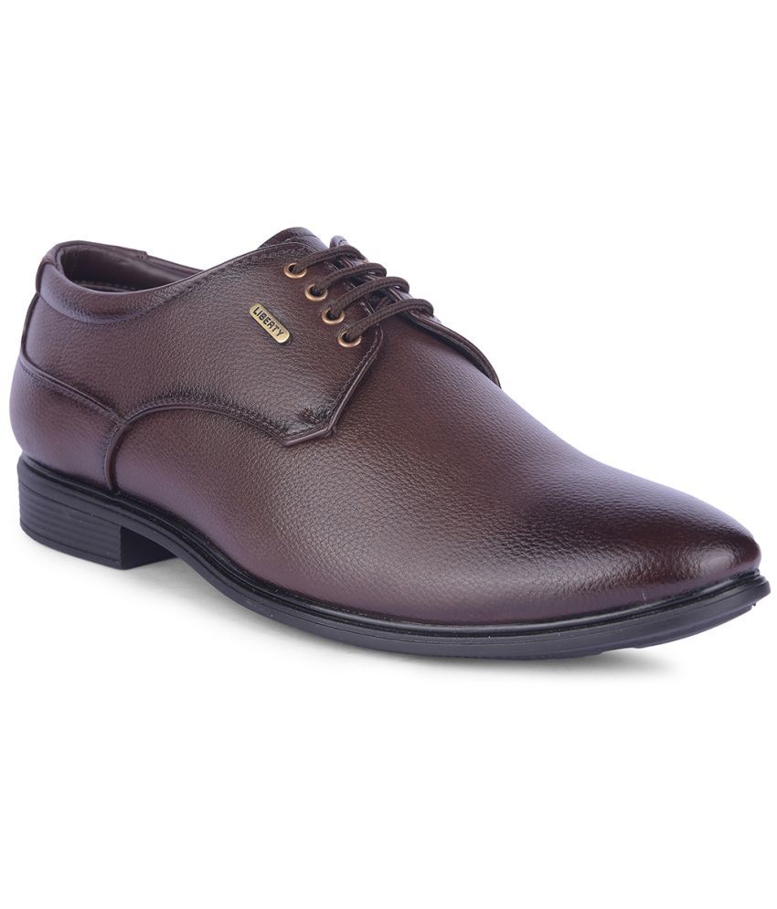     			Liberty Brown Men's Derby Formal Shoes