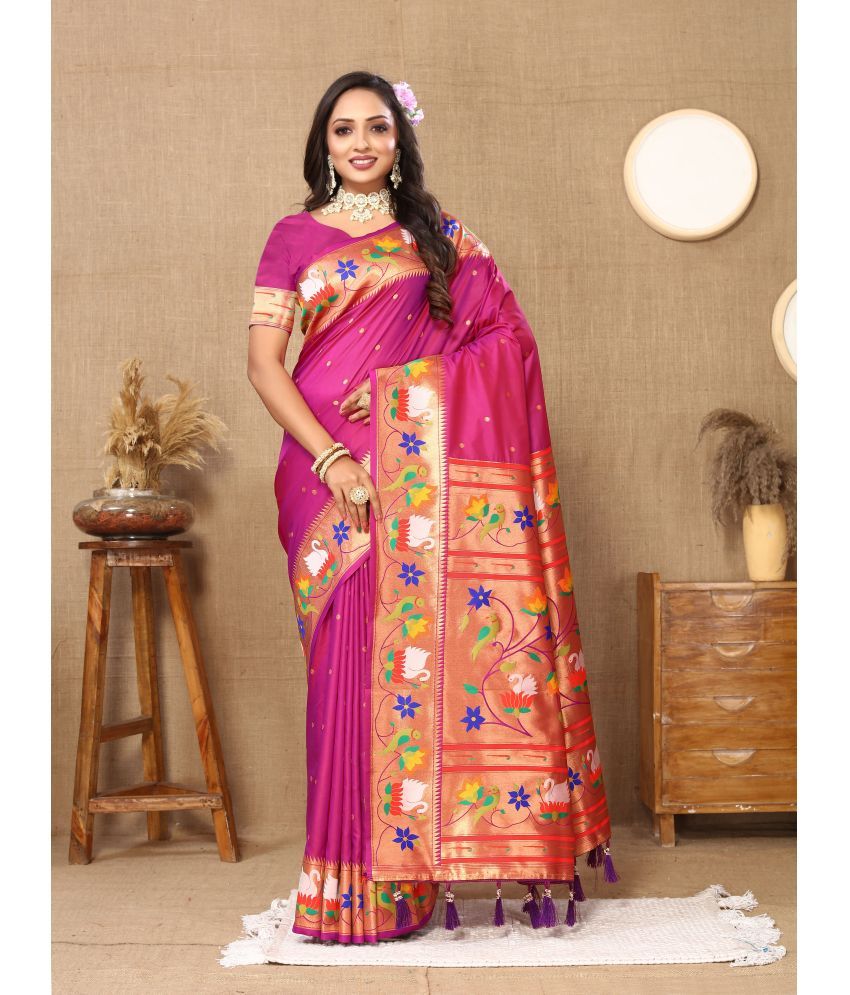     			OFLINE SELCTION Silk Blend Woven Saree With Blouse Piece - Magenta ( Pack of 1 )