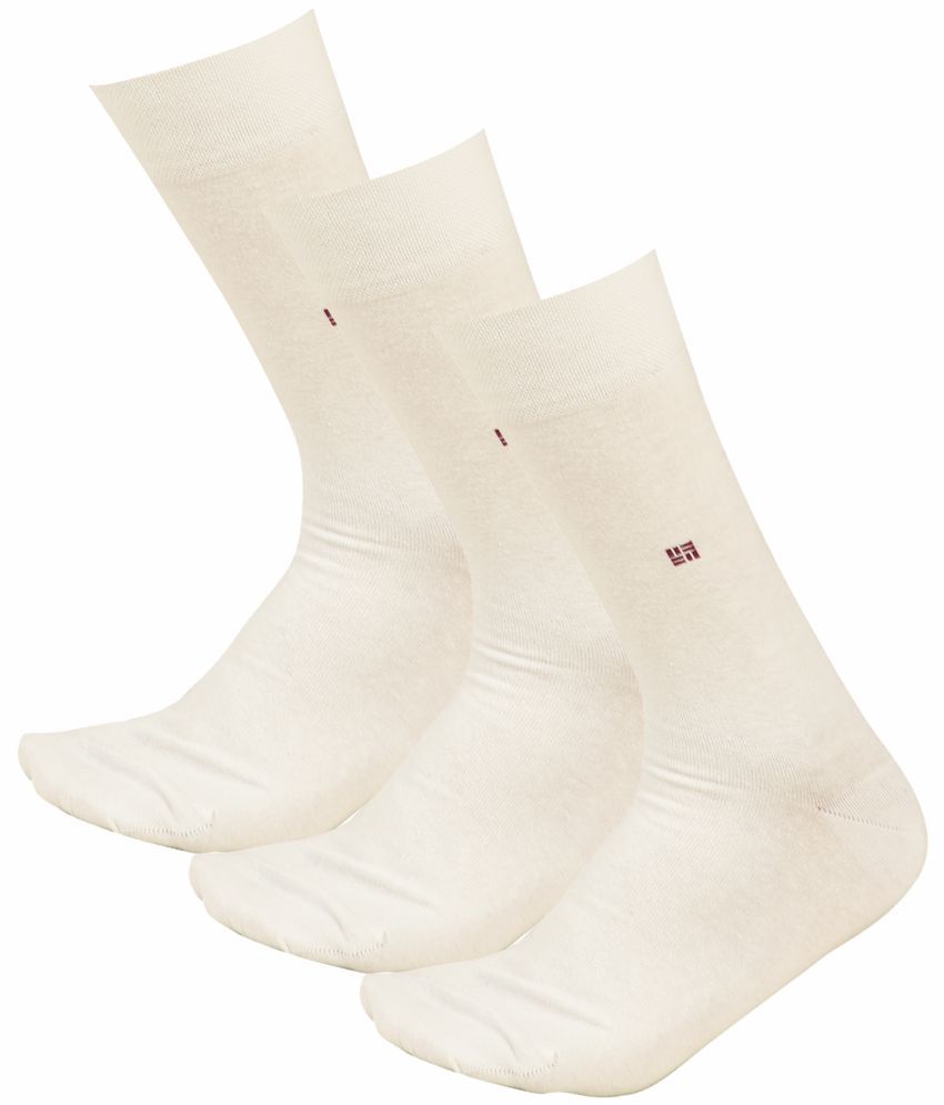     			Bodycare Cotton Blend Men's Solid White Mid Length Socks ( Pack of 3 )