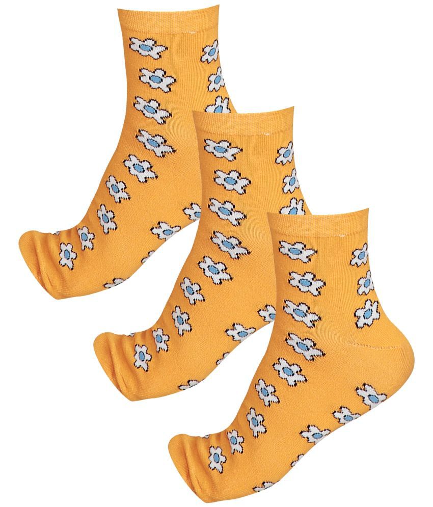     			Bodycare Yellow Cotton Blend Women's Ankle Length Socks ( Pack of 3 )