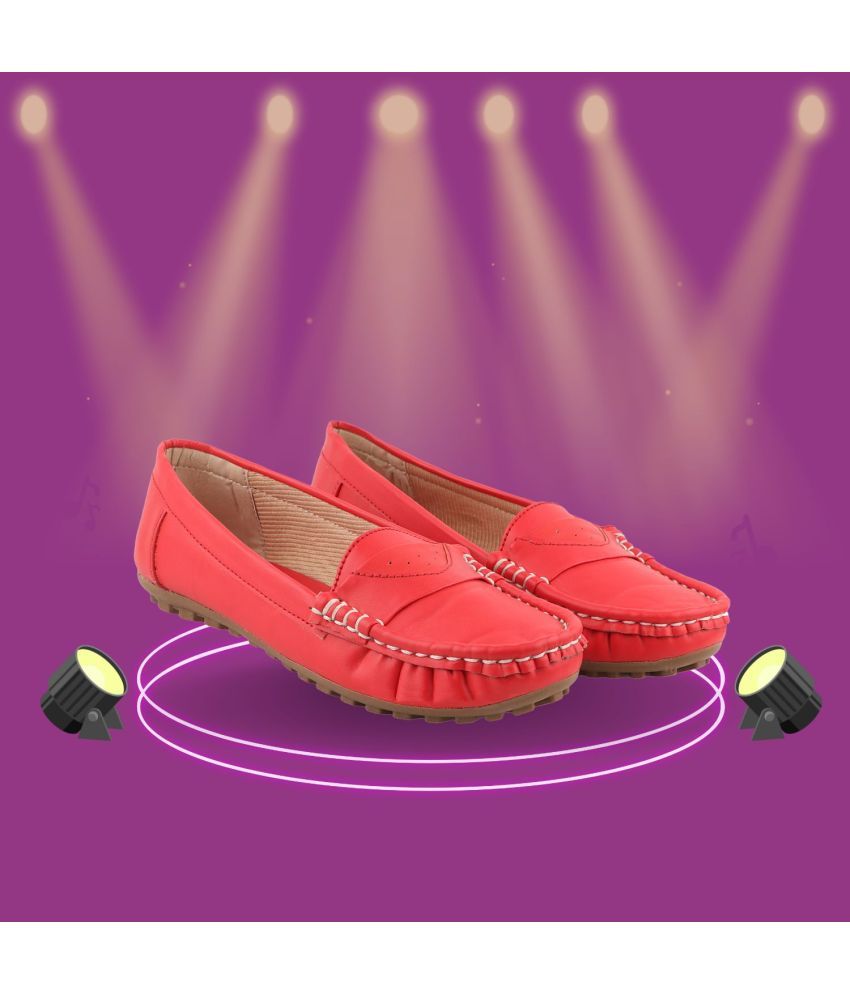     			PERY PAO Red Women's Loafers