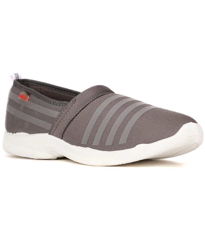     			Bata - Gray Women's Running Shoes