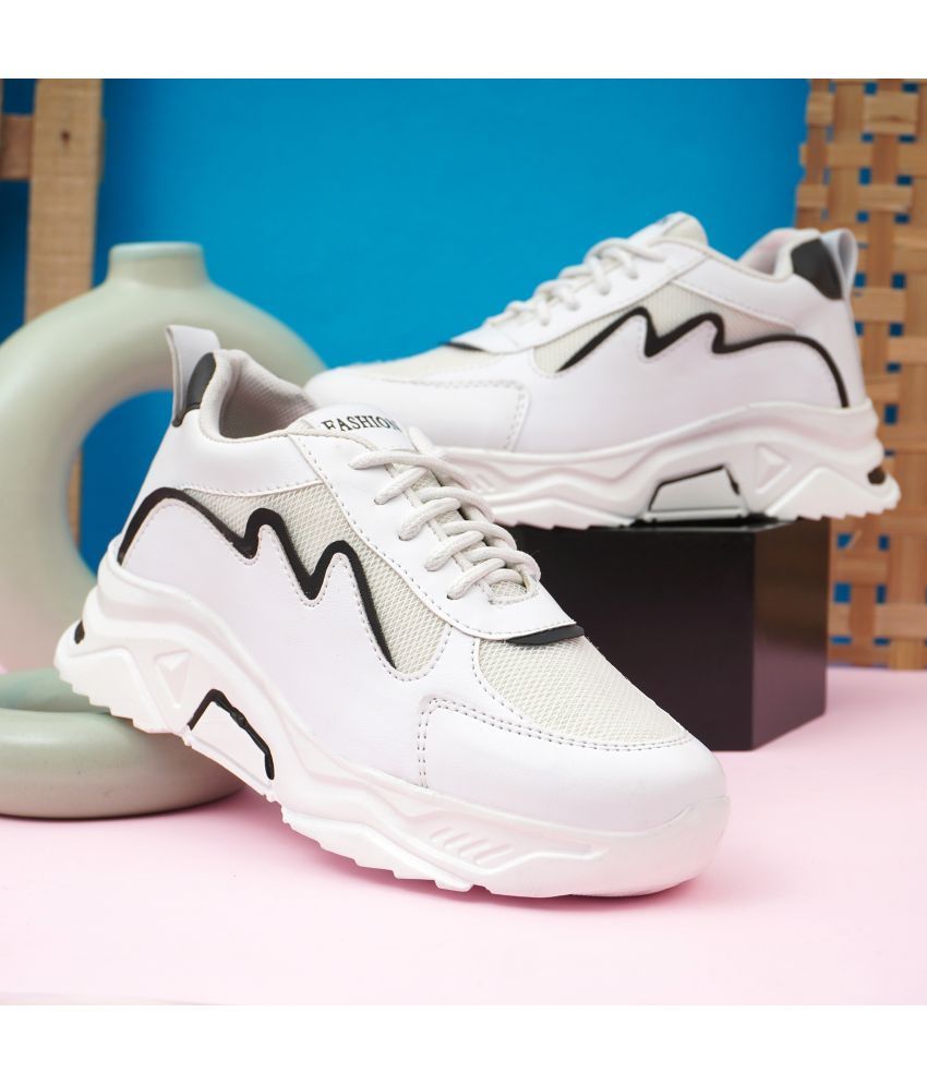     			suson White Women's Sneakers