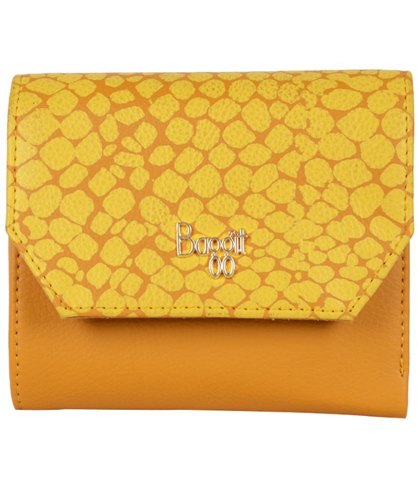     			Baggit PU Yellow Women's Three fold Wallet ( Pack of 1 )