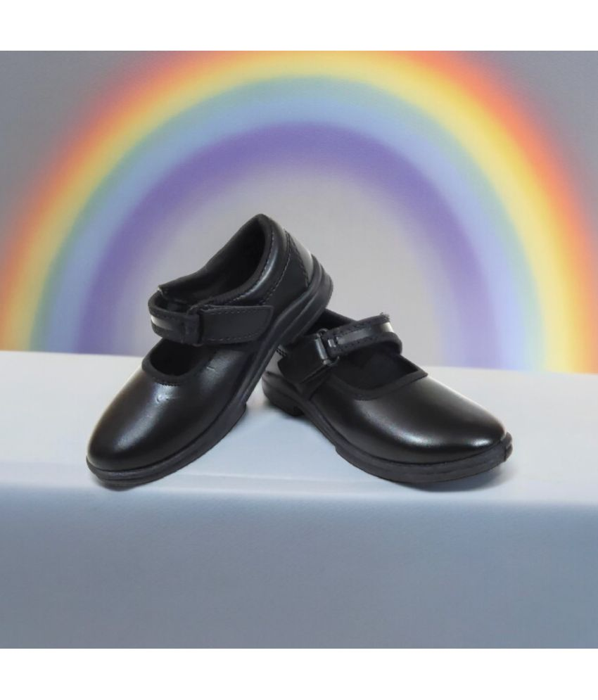     			GLOBIN - Black Boy's School Shoes ( 1 Pair )