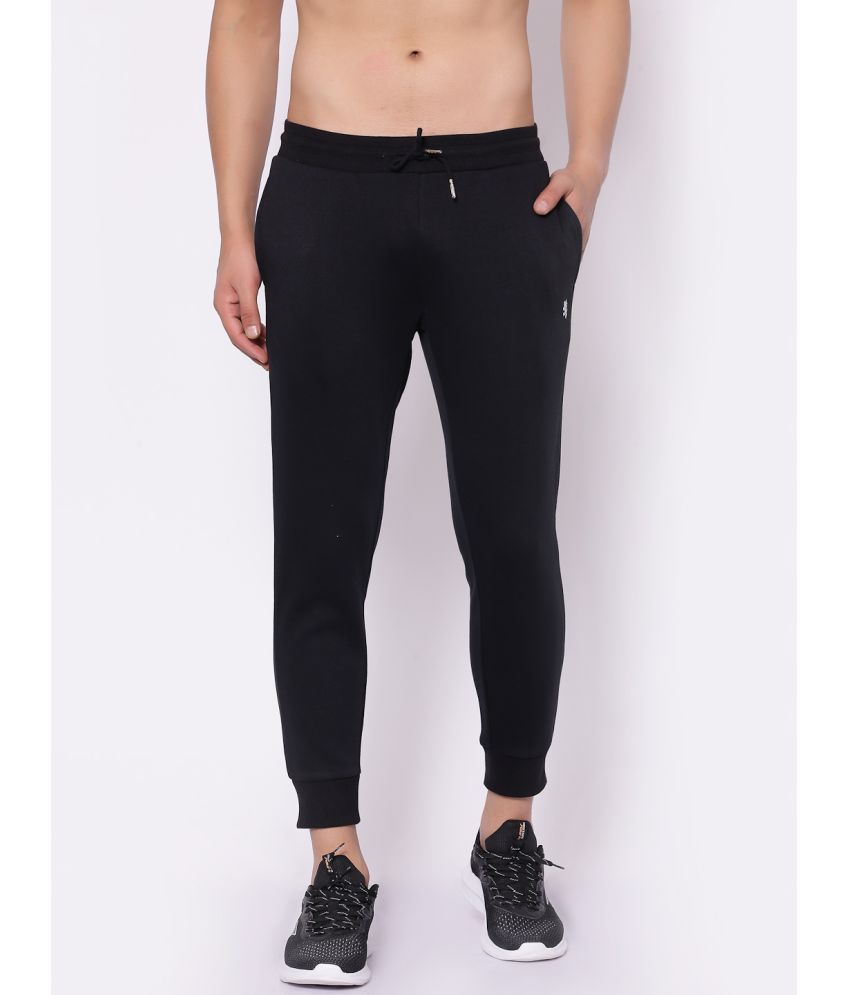     			Red Tape Black Cotton Blend Men's Sports Joggers ( Pack of 1 )