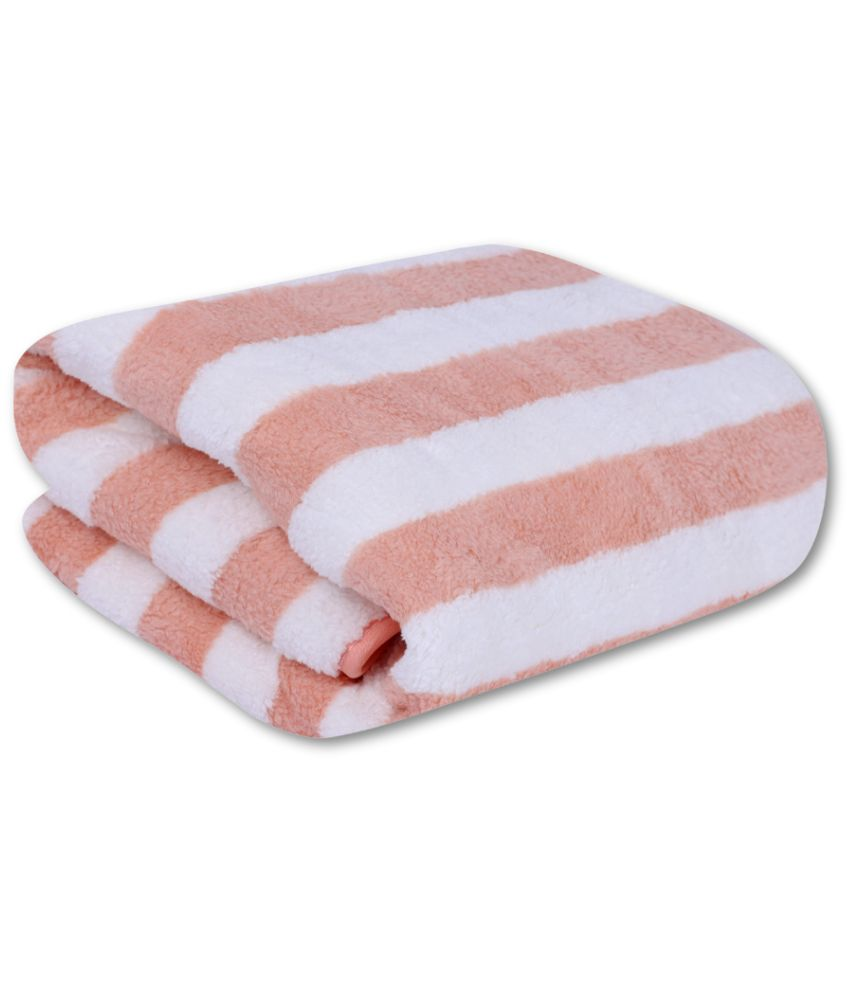     			FEZORA Microfibre Striped 500 -GSM Bath Towel ( Pack of 1 ) - Orange