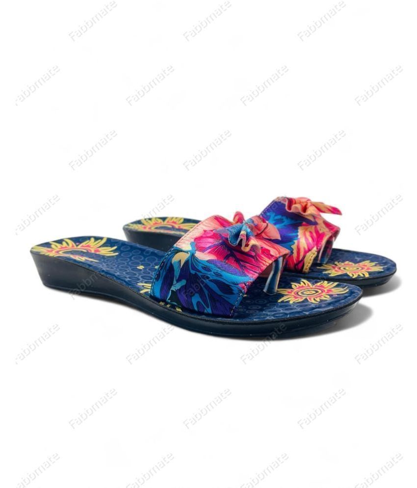     			Fabbmate Multicolor Women's Slide