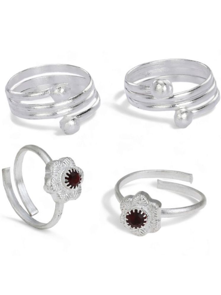     			AanyaCentric Silver Toe Rings ( Pack of 2 )