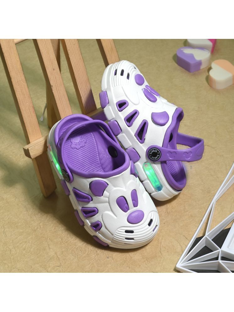     			Birde - White Boy's Clogs ( 1 Pair )