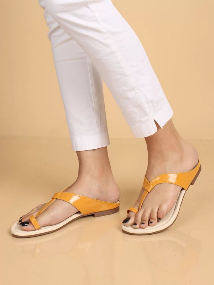     			Deynvock Yellow Women's Flats