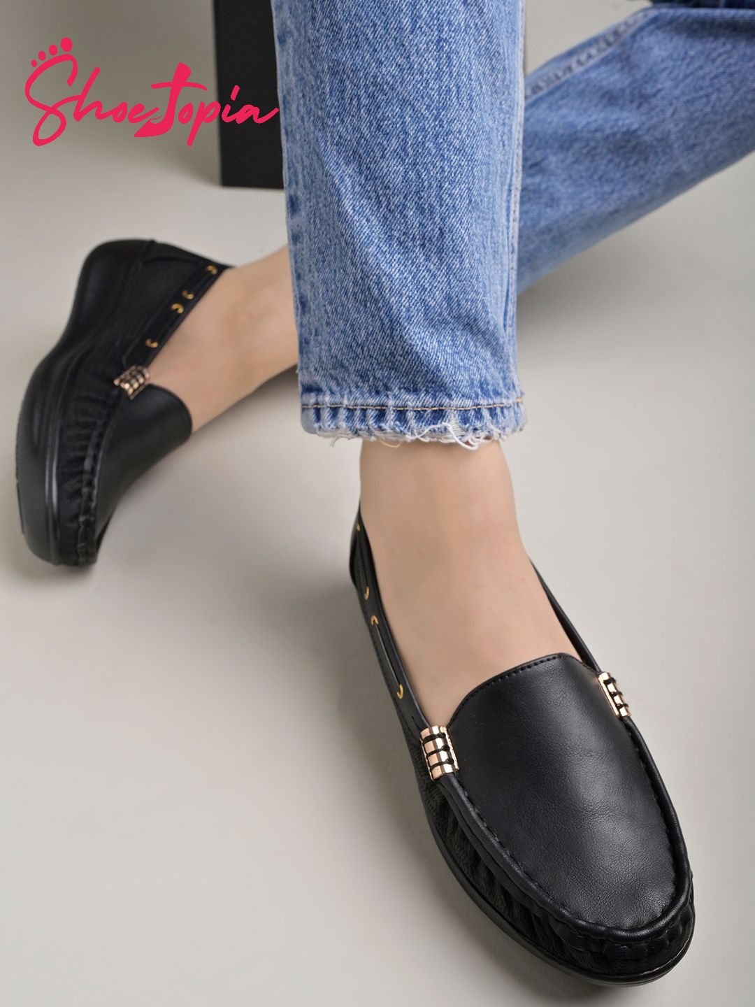     			Shoetopia Black Women's Loafers