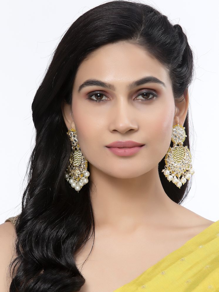     			Zeneme Yellow Chandbalis Earrings ( Pack of 1 )