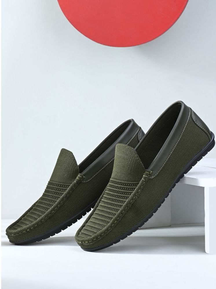     			Prolific Green Men's Slip-on Shoes