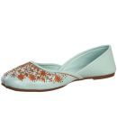 Catbird Mint Green Women's Juttis