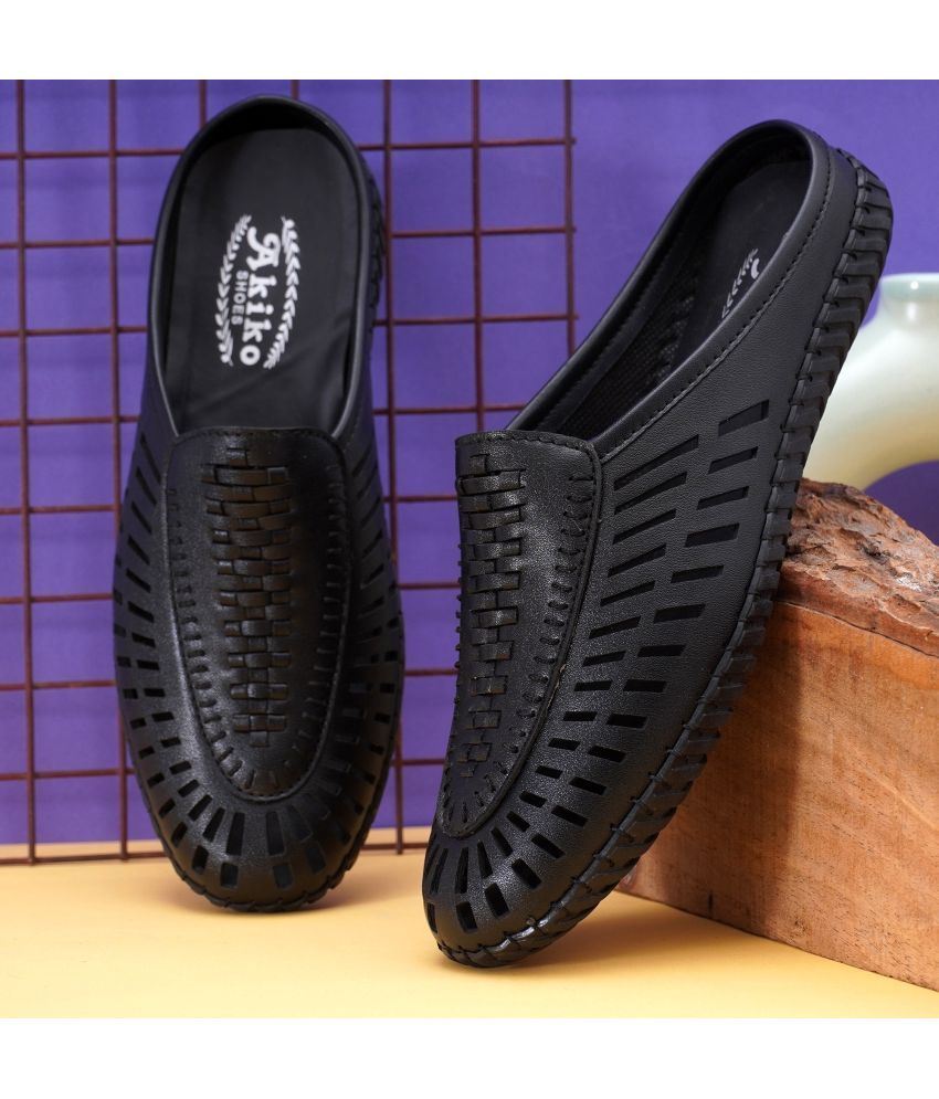     			Akiko Black Men's Slip on