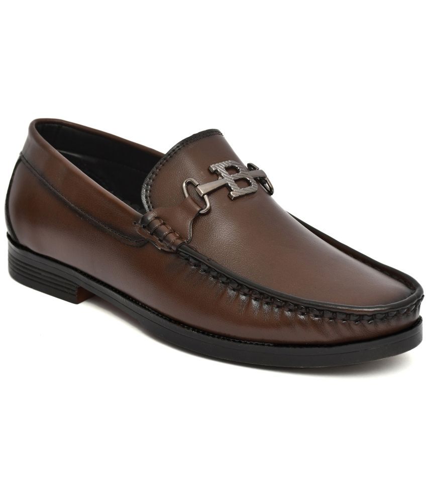     			HiDa Brown Men's Slip on