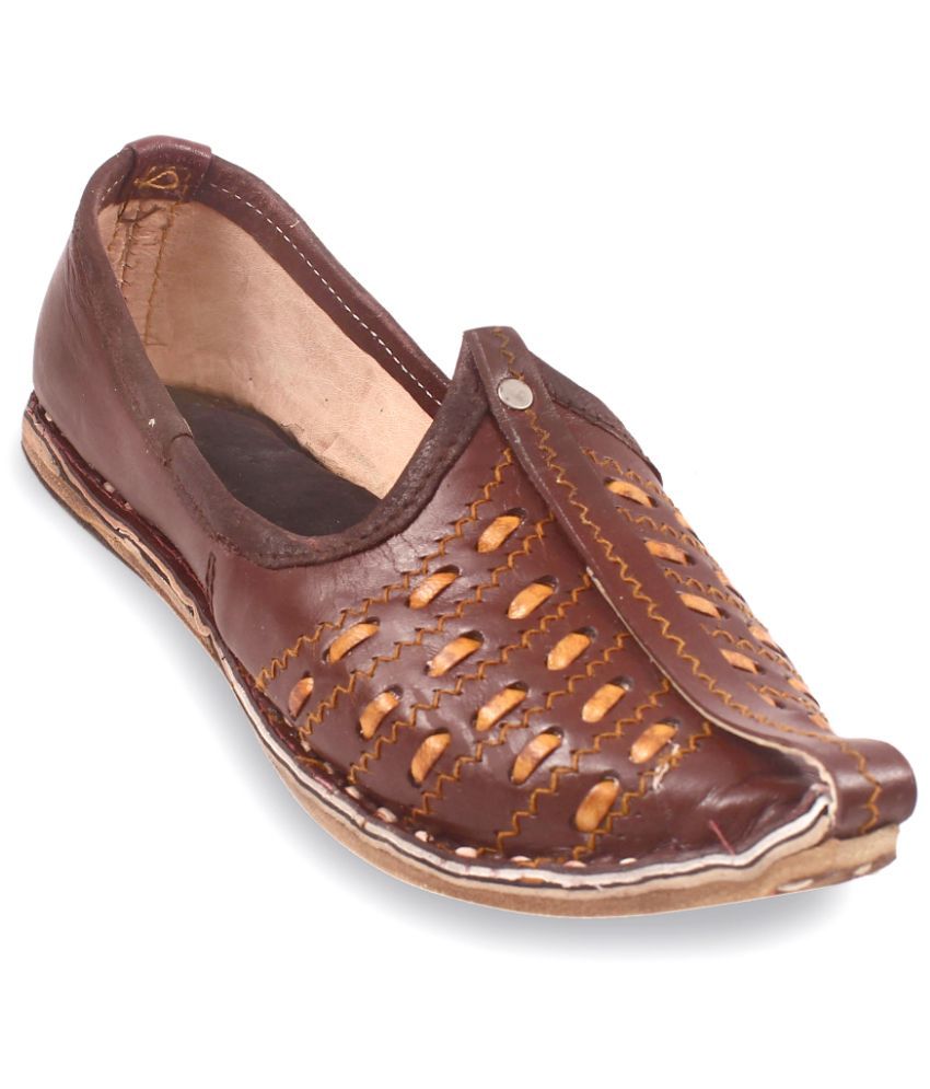     			Anjaneya Creations Brown Men's Jutti