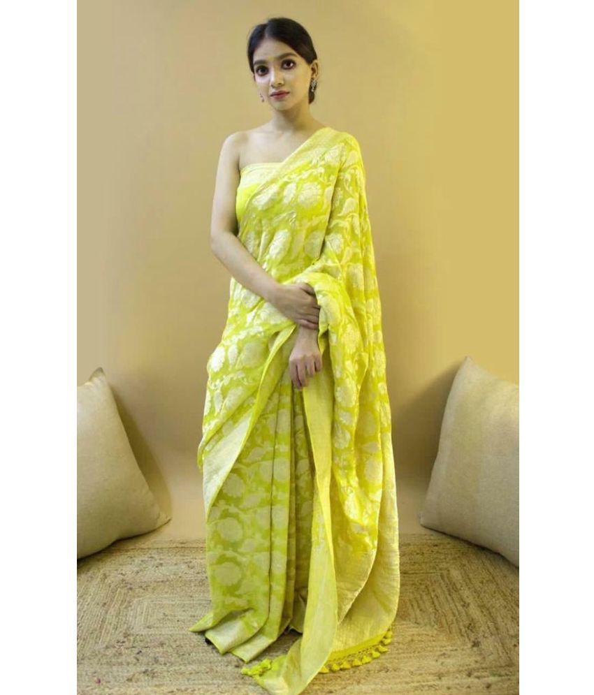     			Yashika Banarasi Silk Printed Saree With Blouse Piece - Lime Green ( Pack of 1 )