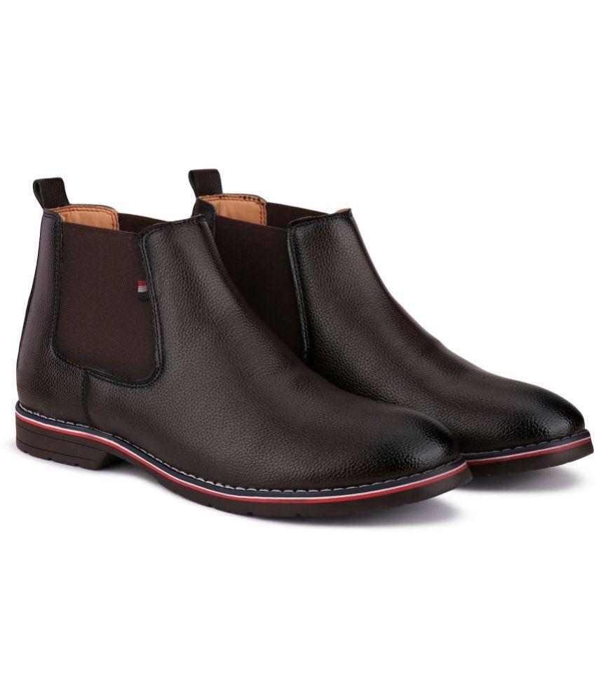     			Bersache Brown Men's Chelsea Boots