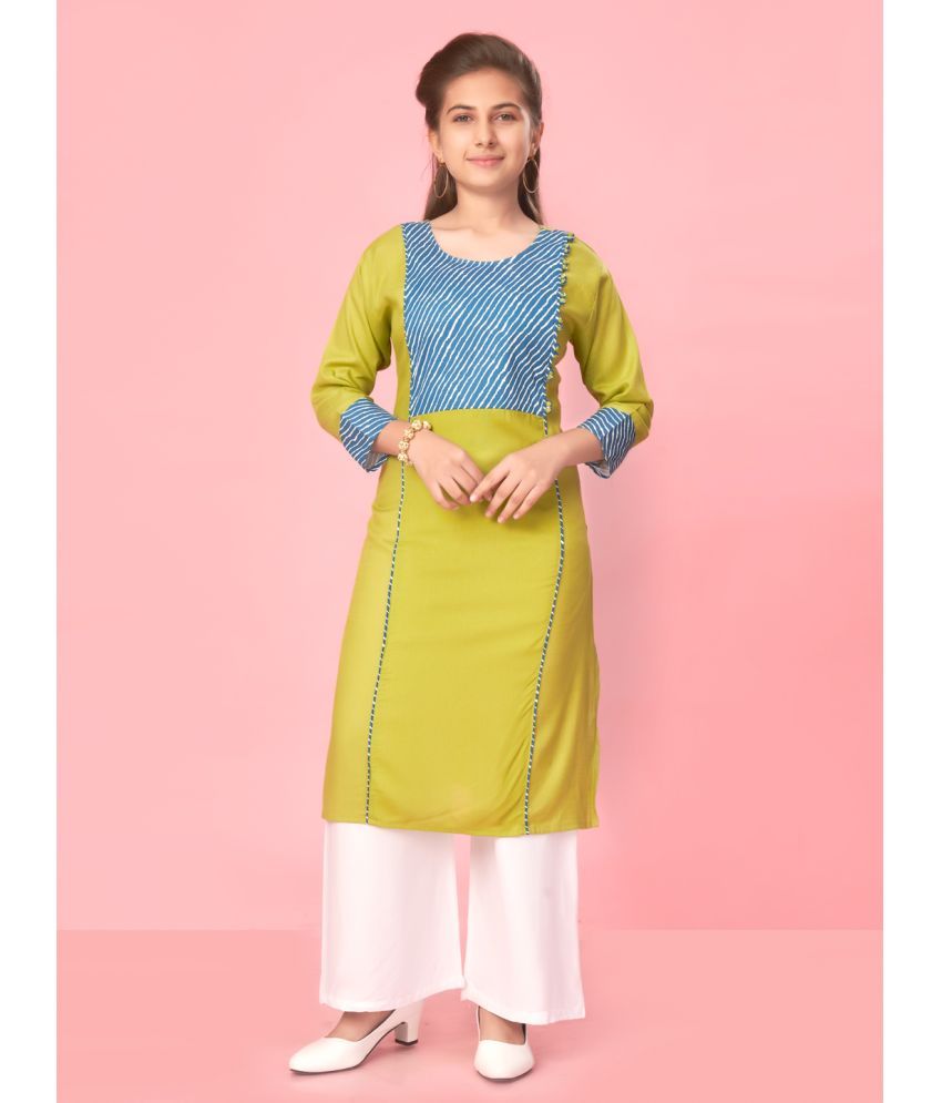     			Aarika Lime Green Cotton Girls Kurti ( Pack of 1 )