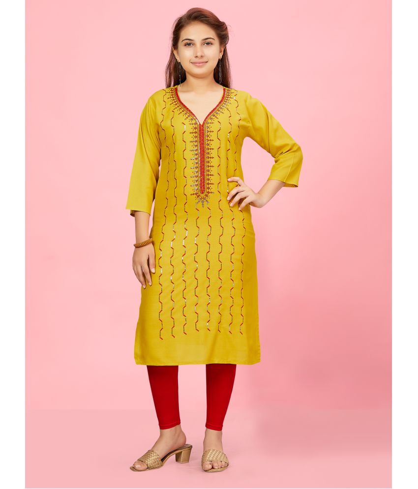     			Aarika Yellow Cotton Girls Kurti ( Pack of 1 )