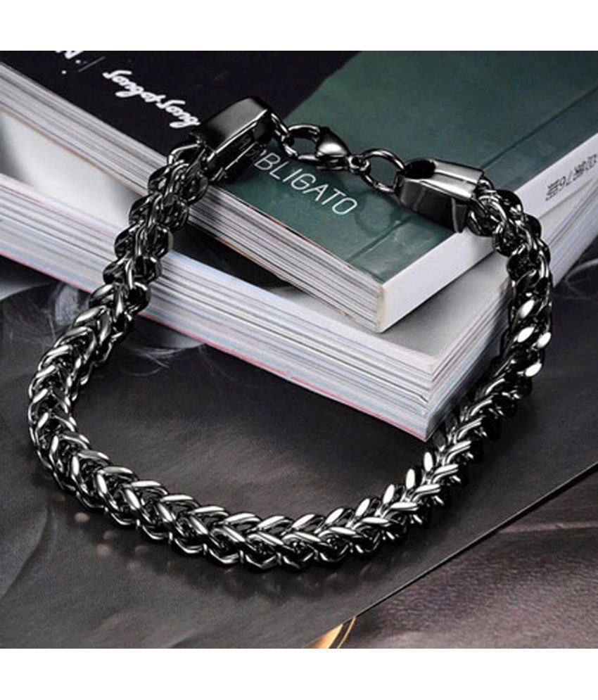     			Thrillz Black Bracelet ( Pack of 1 )