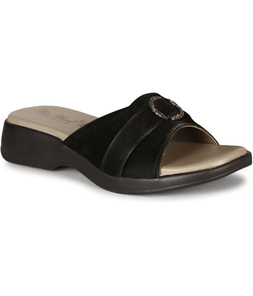     			BIG BIRD Black Women's Flats