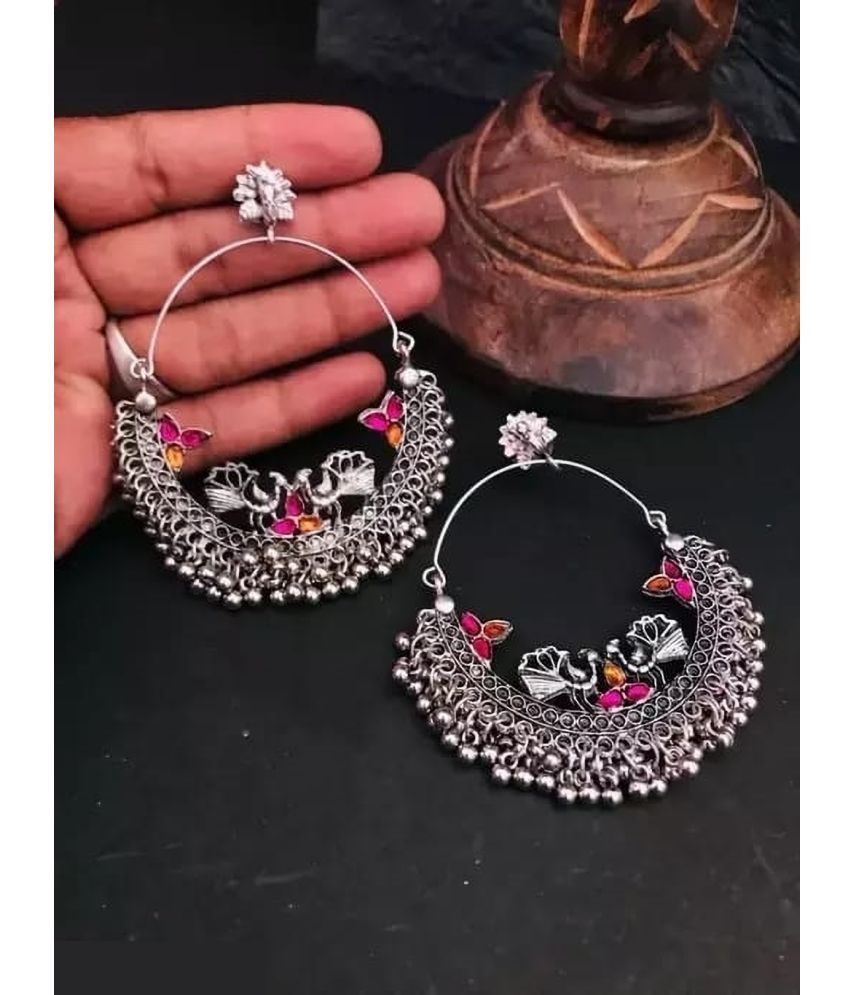     			Samridhi DC Silver Chandbalis Earrings ( Pack of 1 )