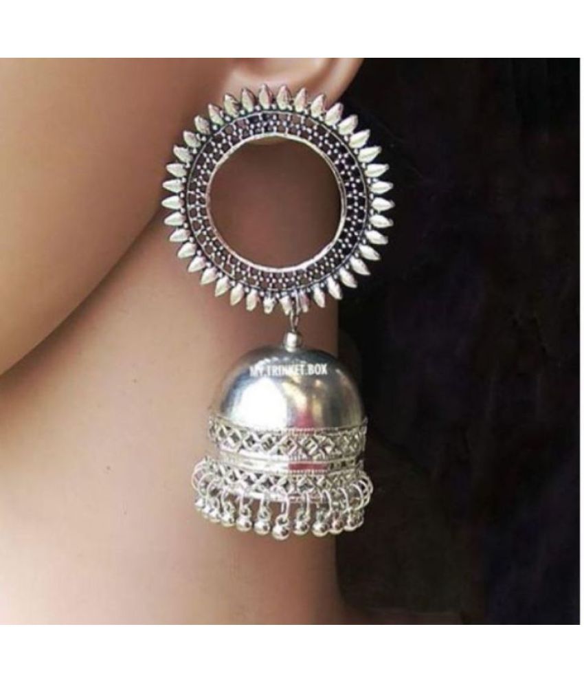     			Samridhi DC Silver Jhumki Earrings ( Pack of 1 )