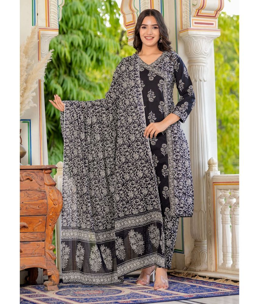     			Vbuyz Cotton Printed Kurti With Pants Women's Stitched Salwar Suit - Black ( Pack of 1 )