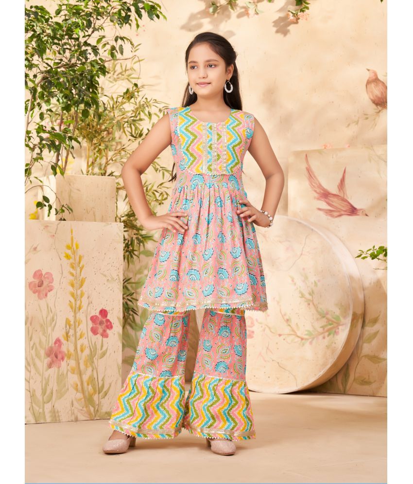     			Aarika Peach Cotton Girls Kurta and Sharara Set ( Pack of 1 )