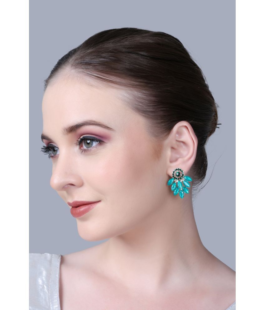     			SUNHARI Green Stud Earrings ( Pack of 1 )