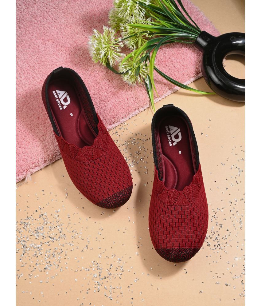     			Aadi Maroon Women's Casual Ballerinas