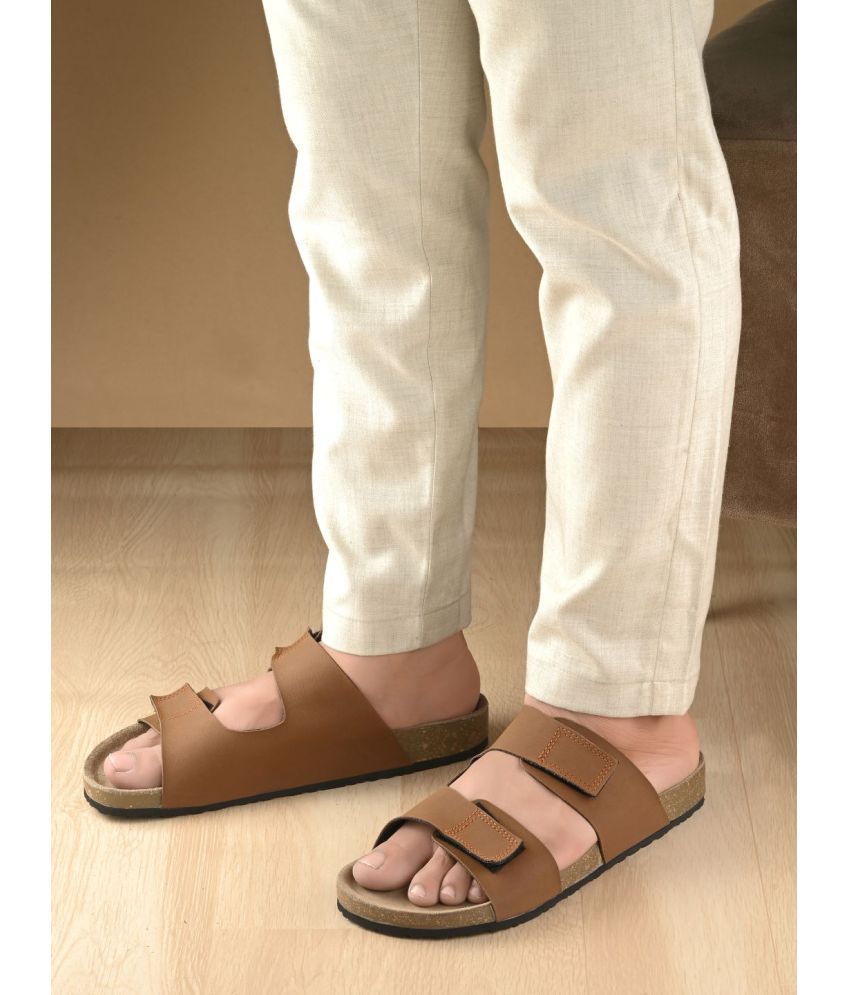     			Big Fox - Tan Men's Sandals