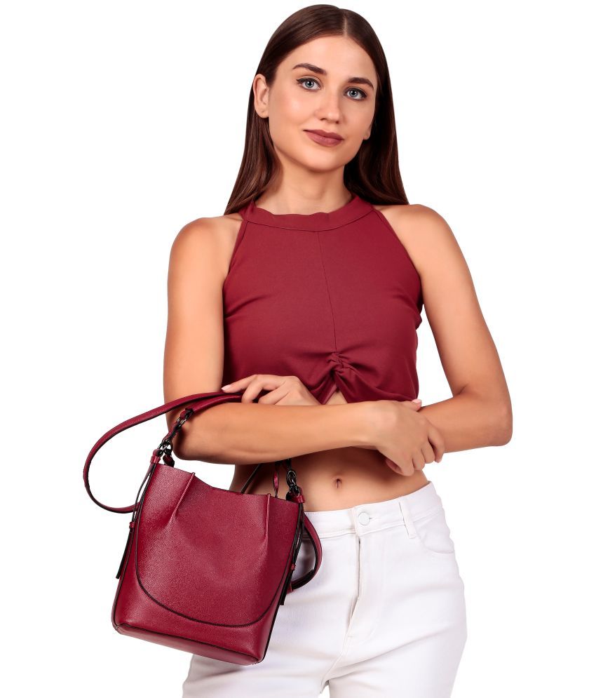     			Style Smith Red Faux Leather Sling Bag