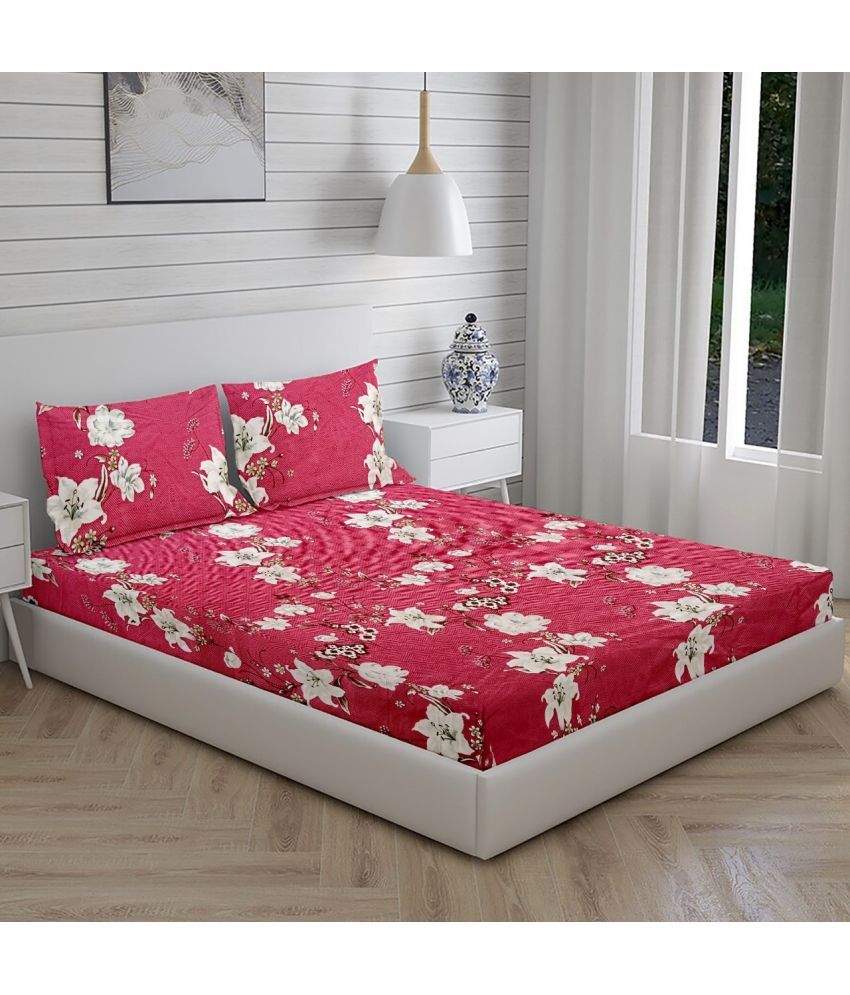     			kids wonders Microfibre Floral Fitted 1 Bedsheet with 2 Pillow Covers ( Double Bed ) - Red