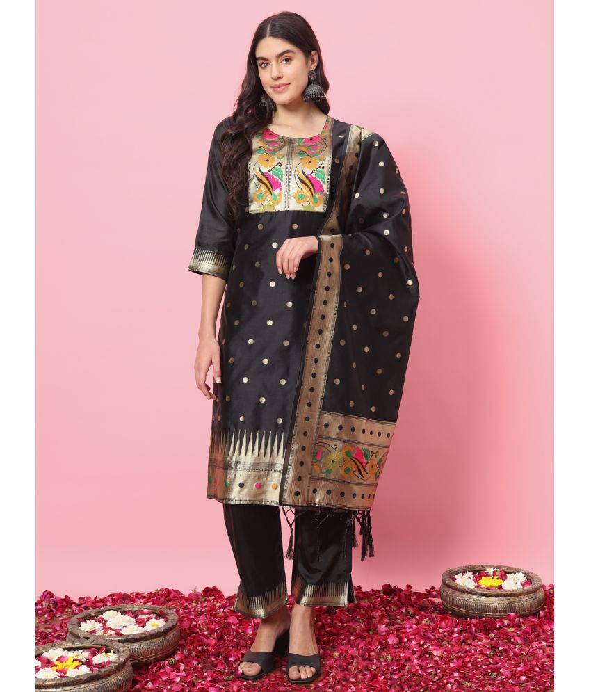     			VredeVogel Cotton Blend Printed Kurti With Pants Women's Stitched Salwar Suit - Black ( Pack of 1 )