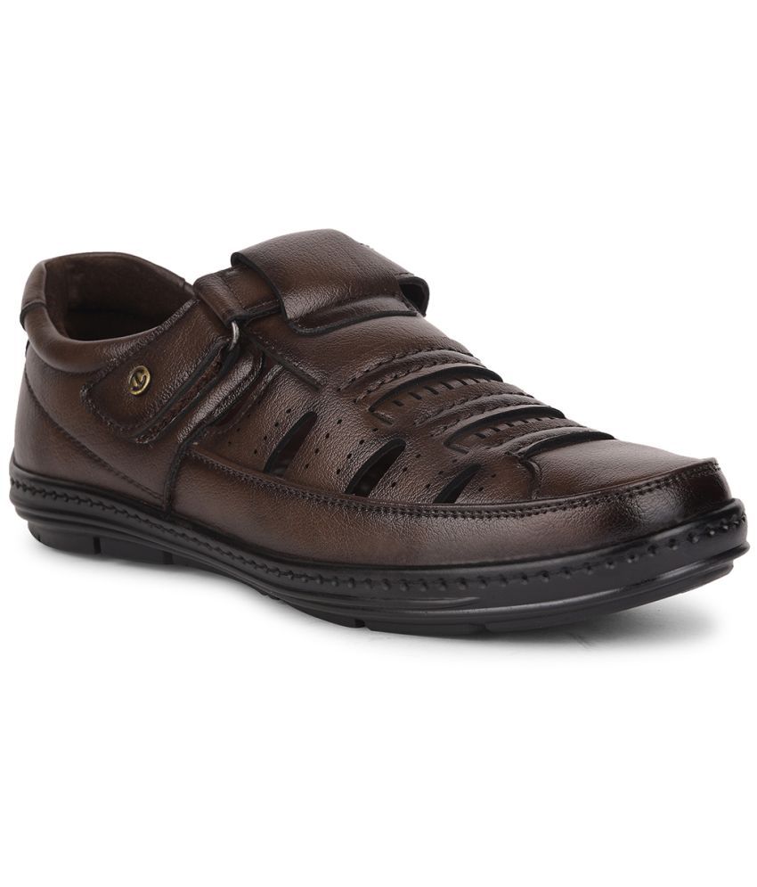     			Liberty - Brown Men's Sandals