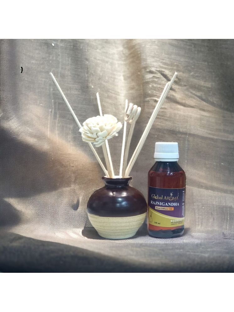     			GLOBAL AROMA Rajnigandha Fragrance Ceramic Pot Reed Diffusers Set 100ML