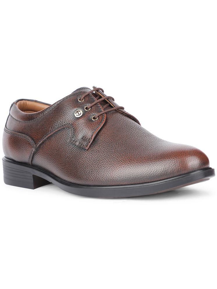     			Liberty Brown Men's Derby Formal Shoes