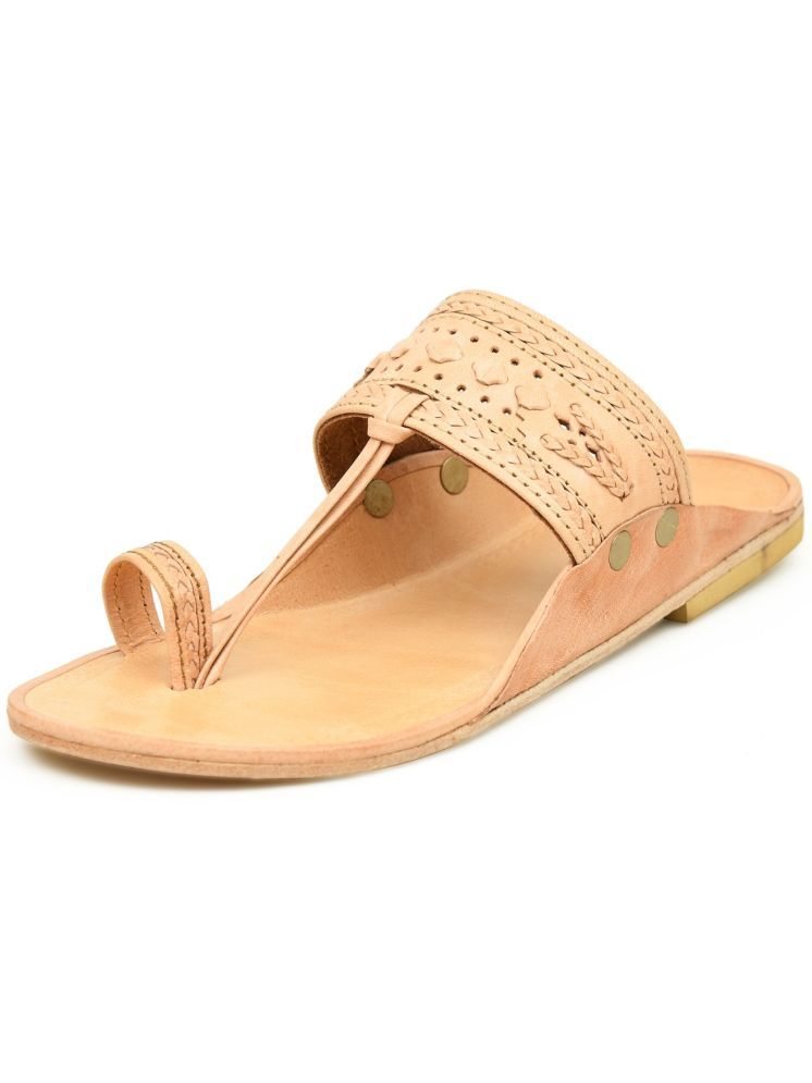     			STEPFOX Beige Men's Kolhapuris