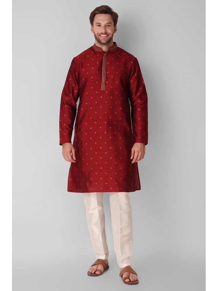     			koshin Maroon Silk Regular Fit Men's Kurta Pyjama Set ( Pack of 1 )