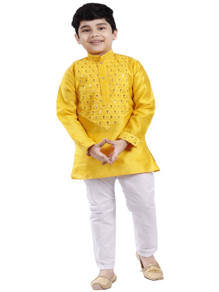     			s muktar garments Yellow Cotton Blend Boys ( Pack of 1 )