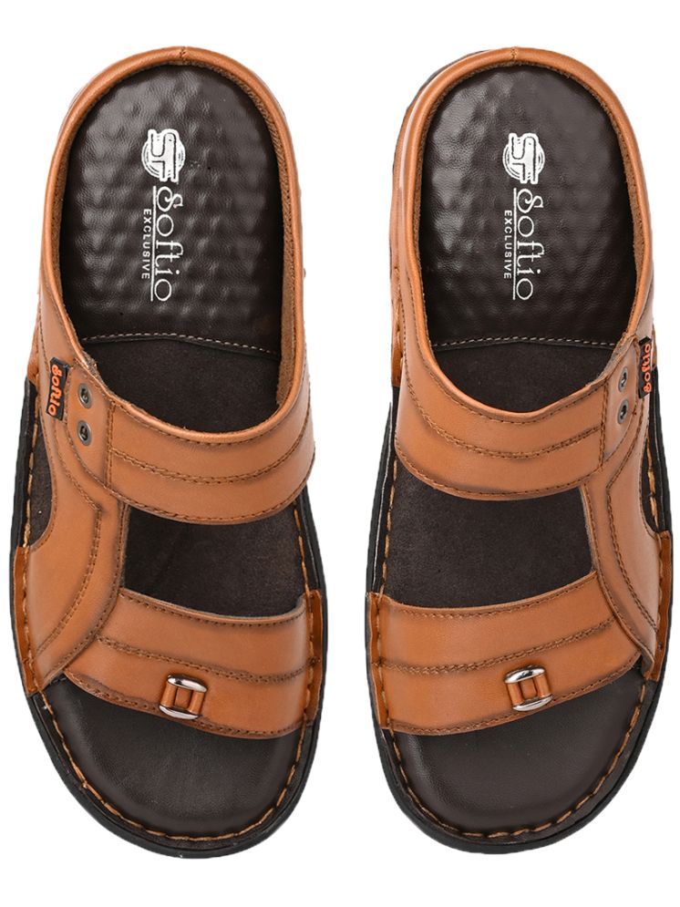     			softio Tan Men's Leather Slipper